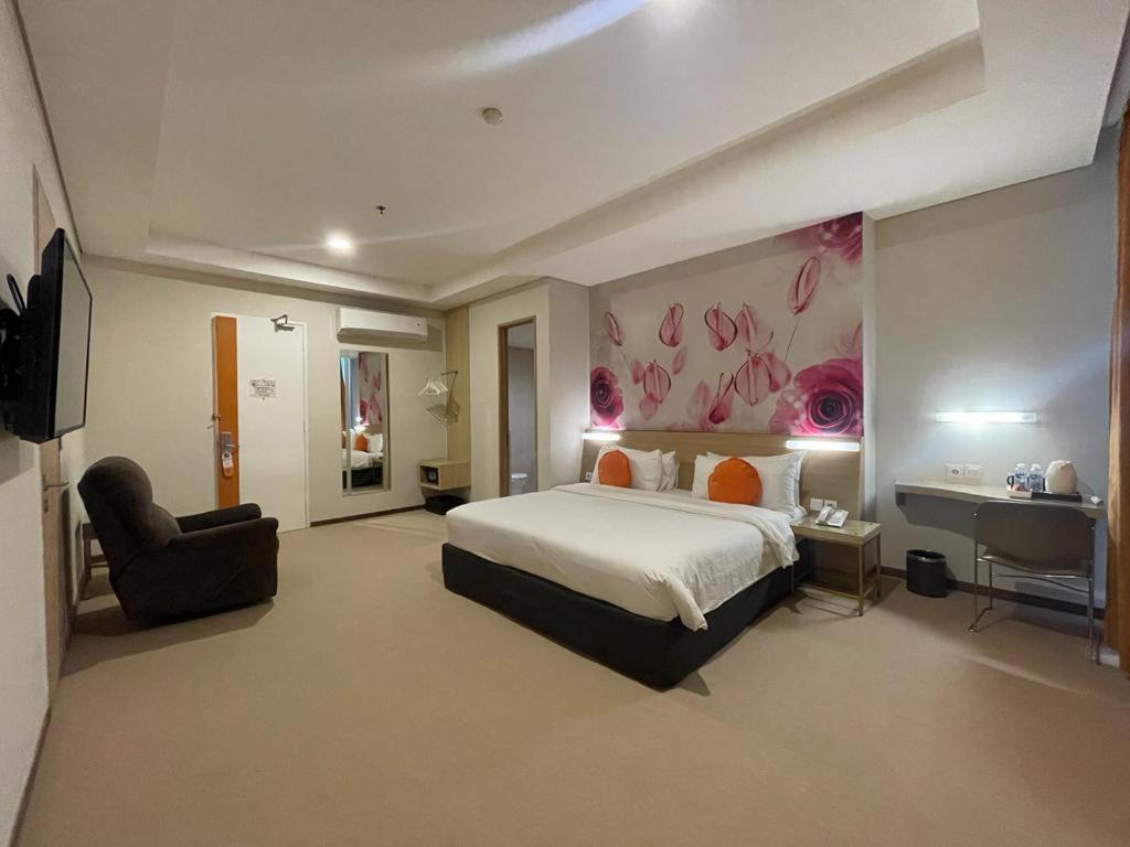 Grand G7 Hotel Pasar Baru Джакарта Экстерьер фото