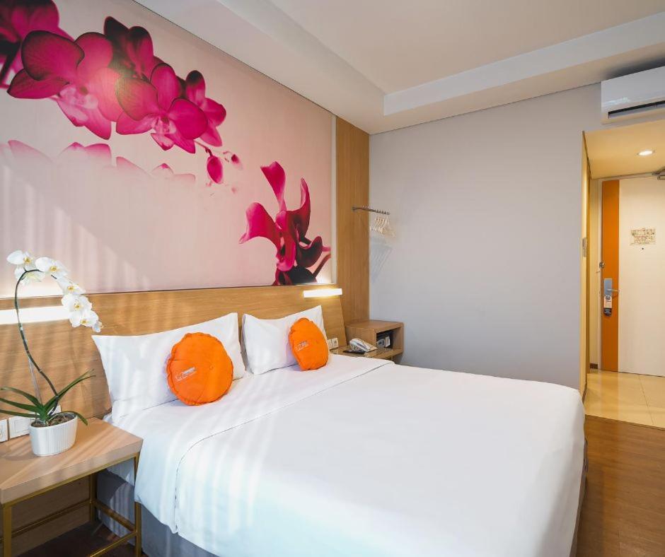 Grand G7 Hotel Pasar Baru Джакарта Экстерьер фото